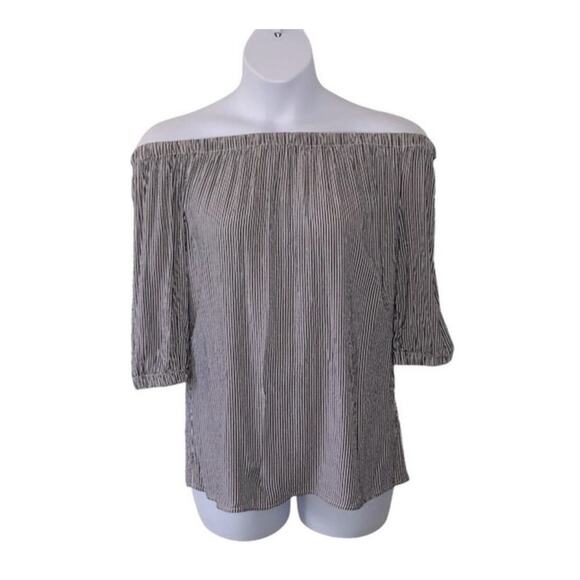 BeachLunchLounge Grey Off The Shoulder Striped Casual Blouse Size Medium - Picture 3 of 14